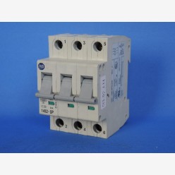 Allen-Bradley 1492-SP3C200 Ser C